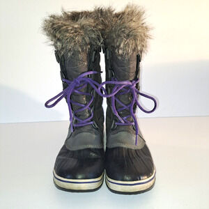 Sorel Tofino II Winter Boots WOMENS SIZE 9 gray waterproof vegan faux fur comfy